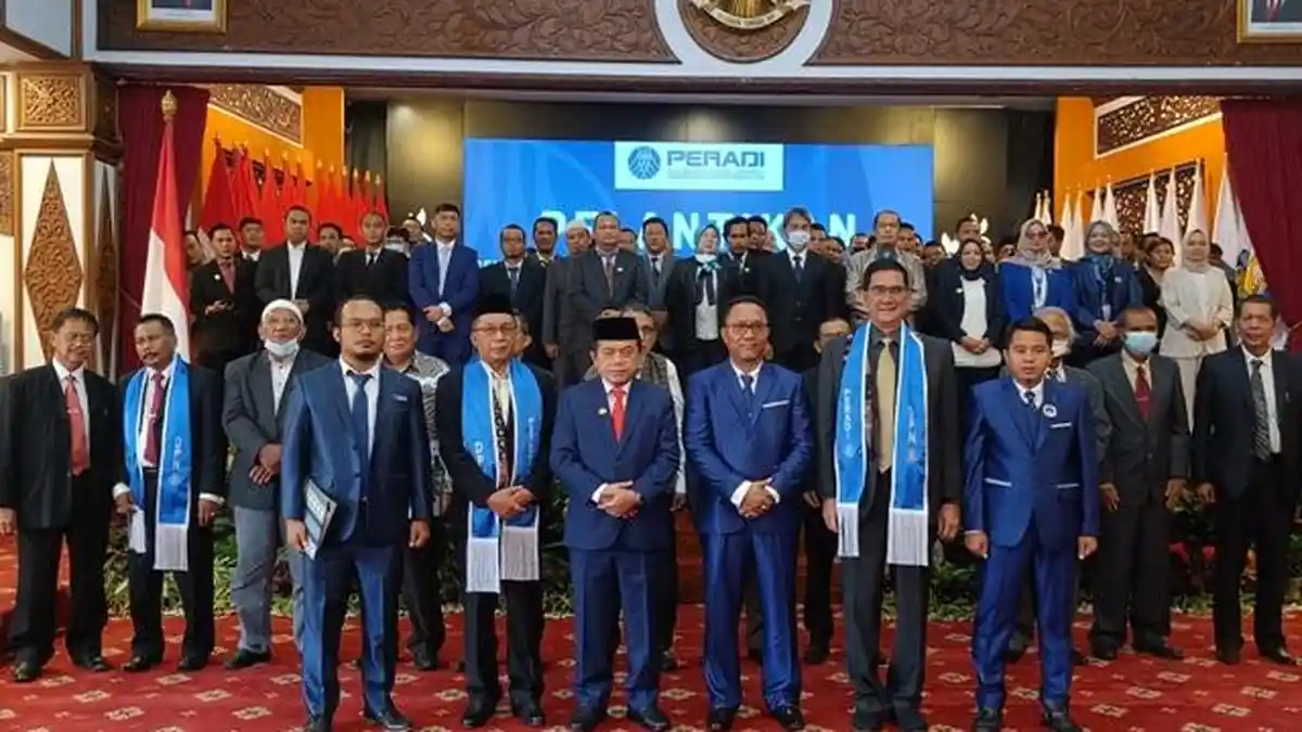 Kelembagaan PERADI JATENG